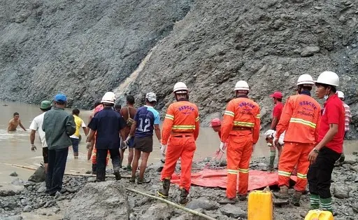 Số người thiệt mạng trong vụ lở đất mỏ ngọc tại Myanmar tăng lên 113 người