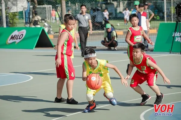 Khởi tranh Festival bóng rổ trường học TPHCM 2020