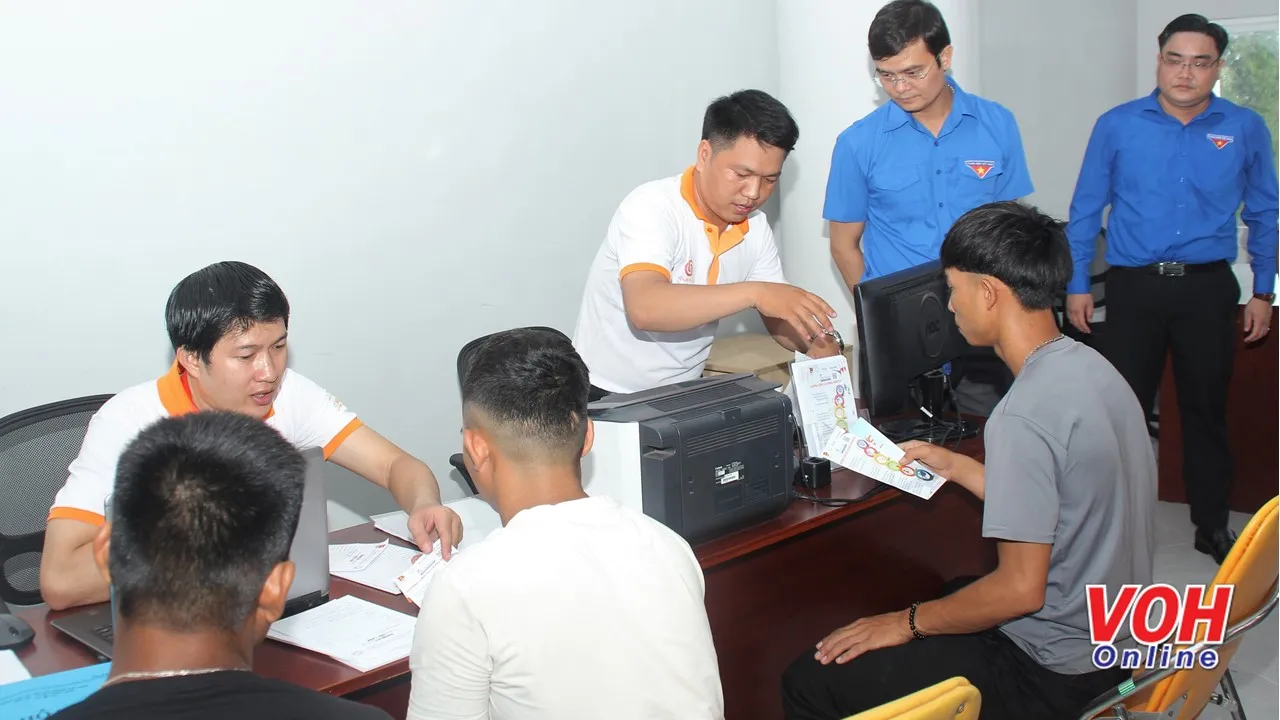 Ra quân tiếp sức người lao động năm 2020