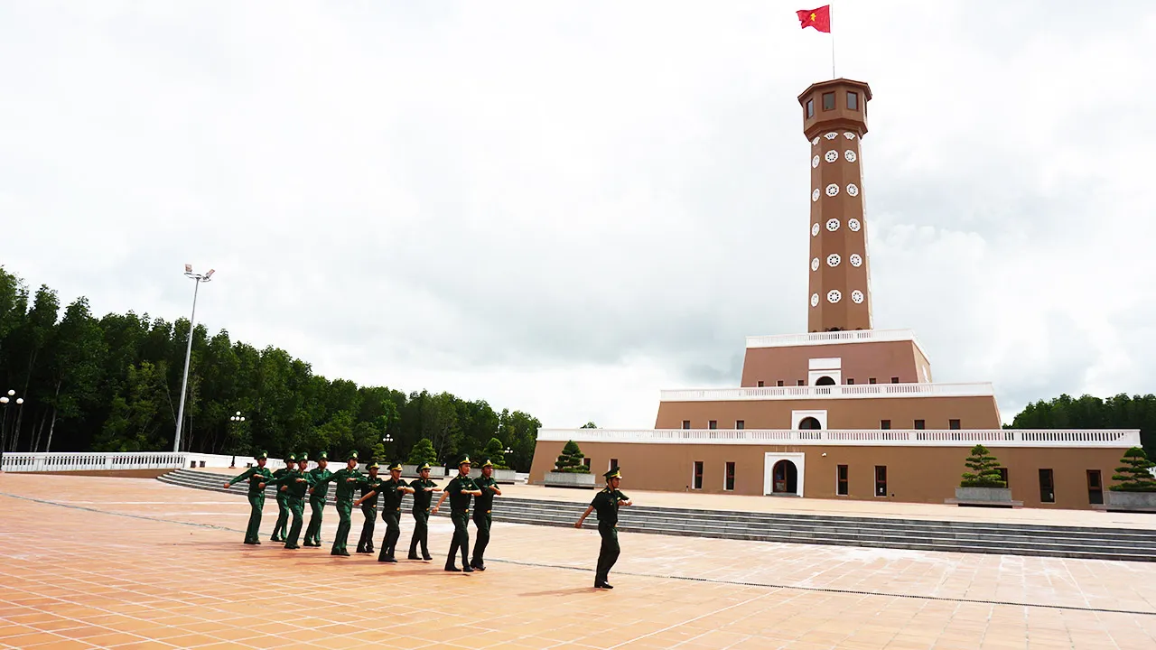 Đồn Biên phòng Đất Mũi làm tốt công tác dân vận ở vùng cực Nam tổ quốc