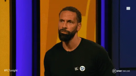 Rio Ferdinand nhận định về cuộc đua Top 4 NHA mùa này?