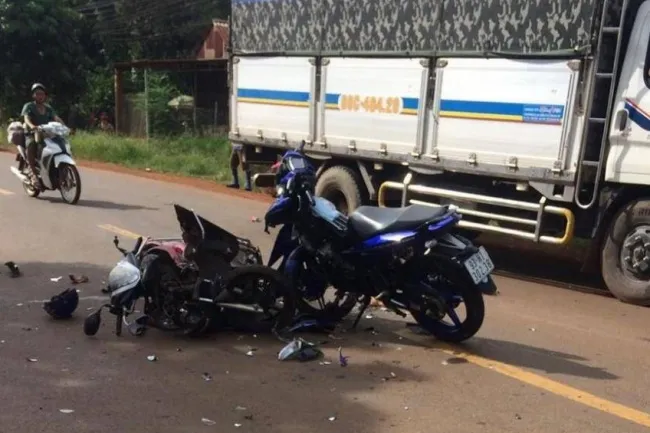 Tin tức tai nạn giao thông hôm nay 19/7/2020: Hai vụ tai nạn xe máy, khiến 4 người tử vong ở Bình Phước