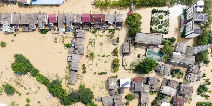 Thêm 14 người chết vì mưa lũ kỷ lục tại Trung Quốc