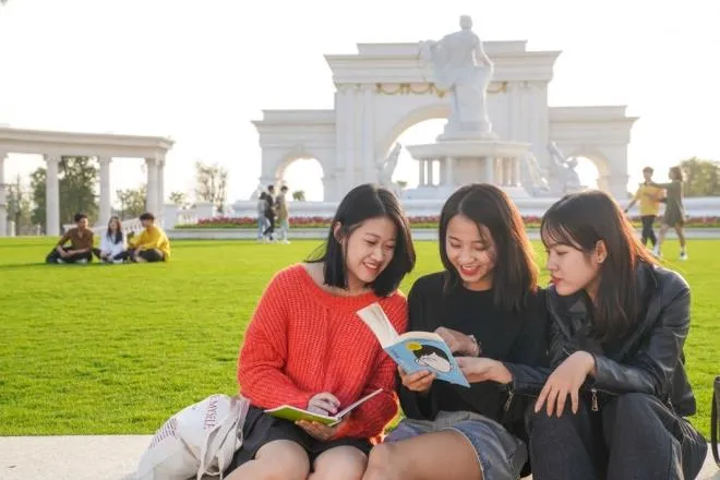 Cách nào để con nhà nghèo có thể học tại những trường đại học dành cho “con nhà giàu”?