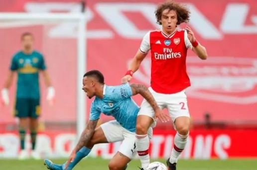 HLV Arteta nói gì về David Luiz sau trận thắng Man City?