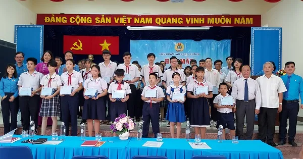 Liên đoàn lao động Quận 8 tổ chức kỷ niệm 91 năm ngày thành lập Công đoàn Việt Nam