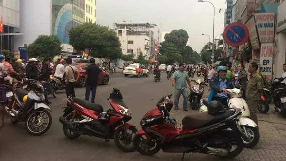 Giết người chỉ vì va chạm xe trên đường