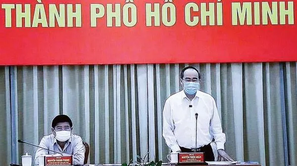 Bí thư Thành ủy TPHCM Nguyễn Thiện Nhân: Mỗi gia đình là một pháo đài chống dịch