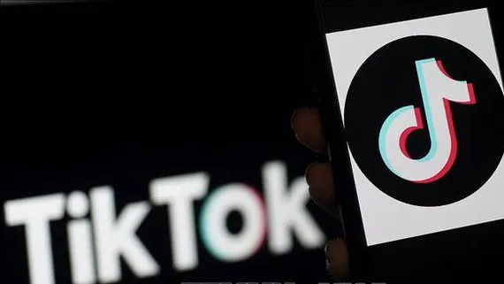 TikTok không có kế hoạch rời khỏi Mỹ