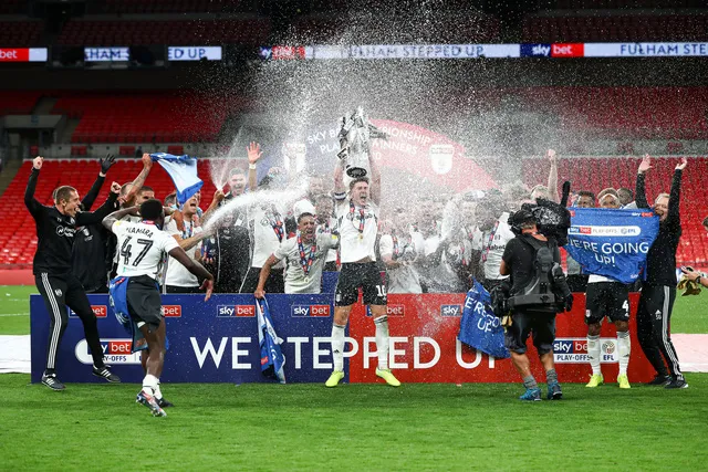 Fulham 0-0 (HP: 2-1) Brentford (Play-off thăng hạng Ngoại hạng Anh 2020/21 - Chung kết)