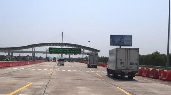 Cao tốc Hà Nội - Hải Phòng thu phí không dừng: Đăng ký thẻ Etag ở đâu?