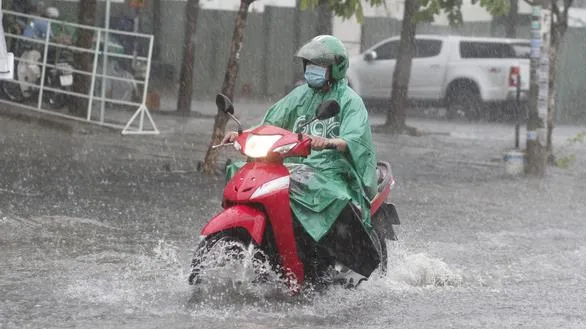 Dự báo thời tiết 3 ngày tới (07/08 - 09/08): Bắc Bộ có mưa vừa, mưa to, Trung Bộ ngày nắng, chiều tối mưa