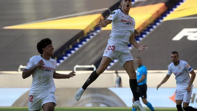 Kết quả Cup C2 ngày 7/8: Đá bại Roma, Sevilla vào tứ kết Europa League