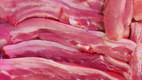 Giá heo hơi hôm nay 08/08/2020: Một số khu vực giảm nhẹ