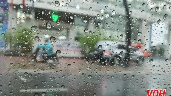Dự báo thời tiết hôm nay 12/08: Nam bộ và Tây Nguyên có mưa do ảnh hưởng gió mùa Tây Nam
