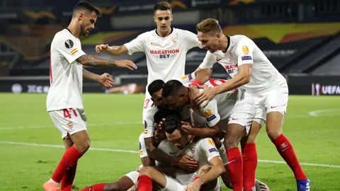 Sevilla lập thêm kỷ lục tại Europa League