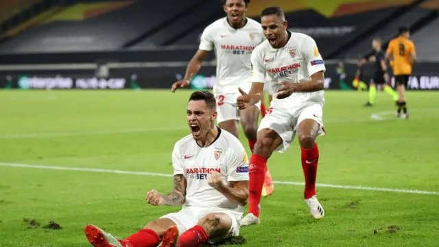 Diễn biến chính Wolves vs Sevilla tại Cup C2: Thắng tối thiểu Wolves, Sevilla gặp MU tại Bán kết