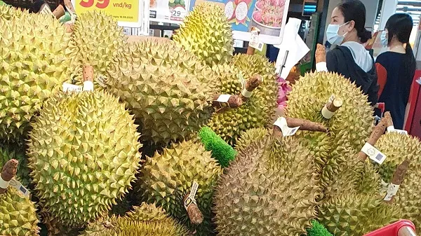 Giá cả thị trường hôm nay 16/08/2020: Sầu riêng giá từ 75 ngàn đồng/ kg