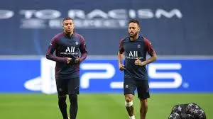 Lịch thi đấu bóng đá hôm nay 18/08/2020: RB Leipzig vs PSG