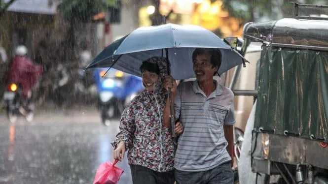 Dự báo thời tiết 3 ngày tới (18- 20/8): Bắc Bộ mưa to, nguy cơ cao xảy ra lũ quét và sạt lở đất các tỉnh miền núi