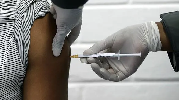 Anh khuyến khích người dân đăng ký thử nghiệm vắc-xin Covid-19