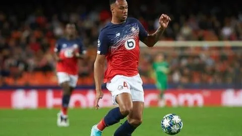 Arsenal đánh bại MU vụ sao Ligue 1 