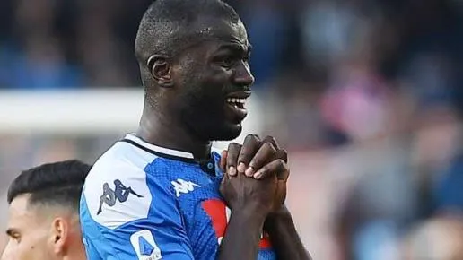 Lộ diện 3 đội bóng có khả năng chiêu mộ Koulibaly