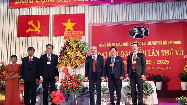 Thành tích của học sinh thành phố phải toàn diện, hài hòa giữa đức - trí – thể - mỹ