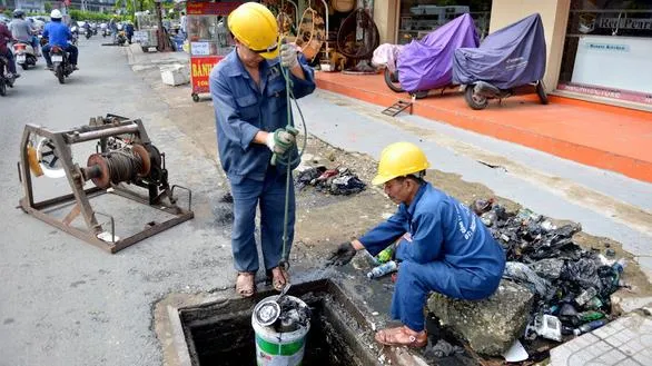 Yêu cầu TPHCM đánh giá kỹ lưỡng về đề xuất thu phí thoát nước