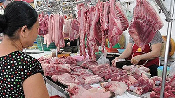 Giá heo hơi hôm nay 06/09/2020: Một tuần giảm từ 1.000 – 6.000 đồng/kg