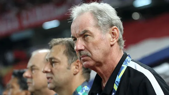 Làng bóng đá nhận tin buồn: HLV Alfred Riedl qua đời ở tuổi 70