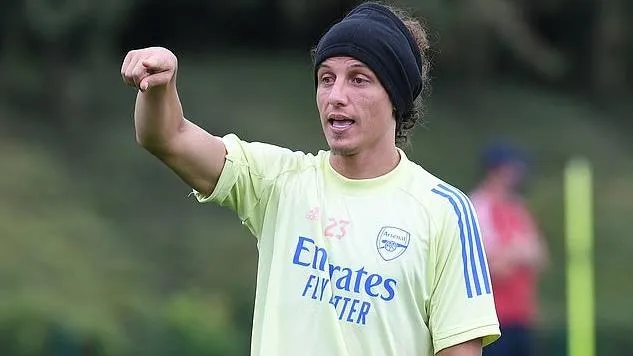 David Luiz đứng trước khả năng vắng mặt trước Fulham