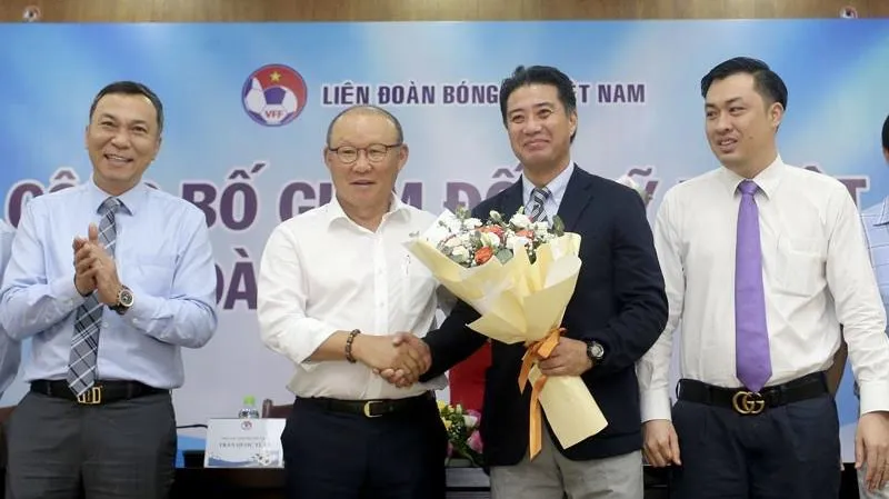 Tân GĐKT người Nhật đặt mục tiêu với bóng đá Việt Nam
