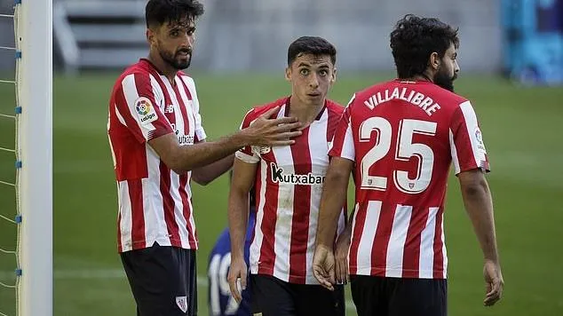 Trận mở màn La Liga bị hoãn