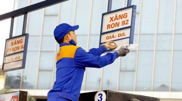 Chiều nay 11/9, xăng dầu đồng loạt giảm giá