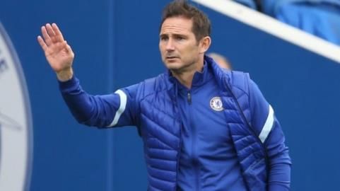 Lampard gay gắt với Jurgen Klopp