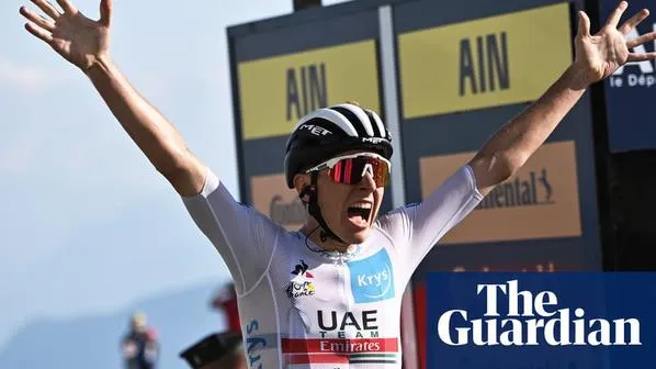 Tour de France 2020: Cua-rơ Tadej Pogacar giành chiến thắng ngoạn mục tại chặng 15  