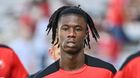 Pogba mới có câu trả lời cho Real Madrid