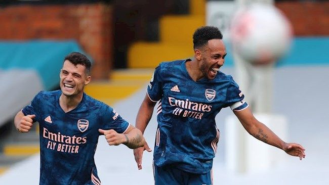 Huyền thoại MU đánh giá cao sức mạnh của Arsenal