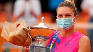 Italia Open 2020: Pliskova bỏ cuộc vì chấn thương, Halep lên ngôi vô địch đơn nữ