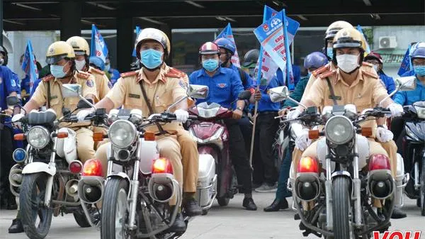 Đoàn viên thanh niên Thành phố chung tay xây dựng văn hóa giao thông