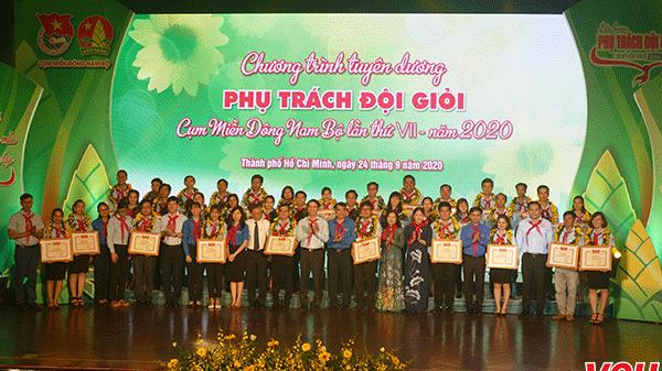 Tuyên dương 35 phụ trách Đội giỏi cụm miền Đông Nam bộ năm 2020