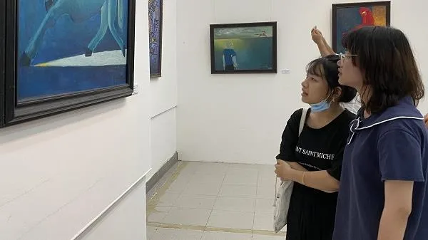 Triển lãm “Hoài niệm”- 50 năm tuổi nghề của họa sĩ, nhà giáo Phan Hoài Phi