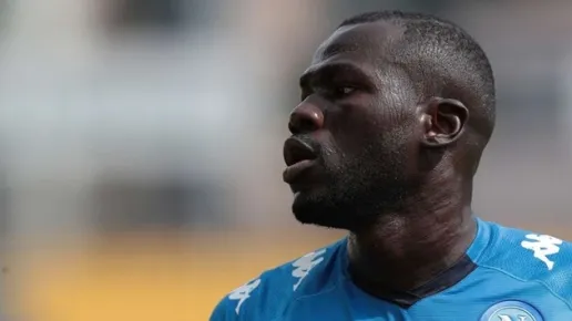 Napoli có câu trả lời cho MU và Liverpool vụ Kalidou Koulibaly