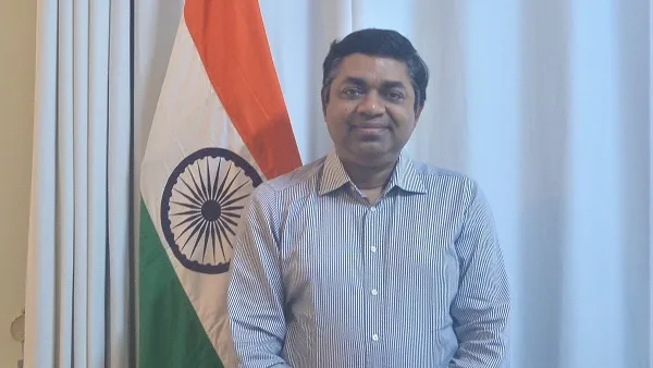 Triển lãm 50 bức ảnh về Lãnh tụ Mahatma Gandhi tại các trường Đại học ở TPHCM