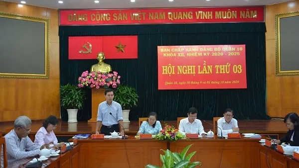 Quận 10 chú trọng phát triển kinh tế theo hướng thương mại dịch vụ