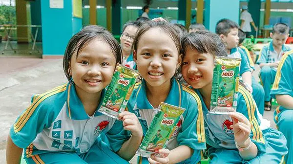 Khuyến khích 280.000 học sinh tham gia thu gom, tái chế vỏ hộp sữa