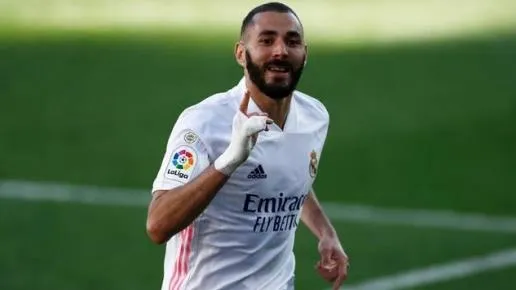 Karim Benzema cán mốc khủng ở Real Madrid