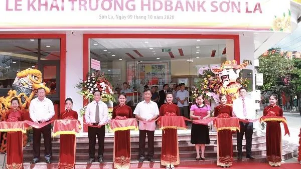 HDBank chính thức có mặt tại xứ hoa Tây Bắc