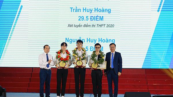 Trường ĐH Bách khoa: 93% sinh viên có việc làm sau tốt nghiệp